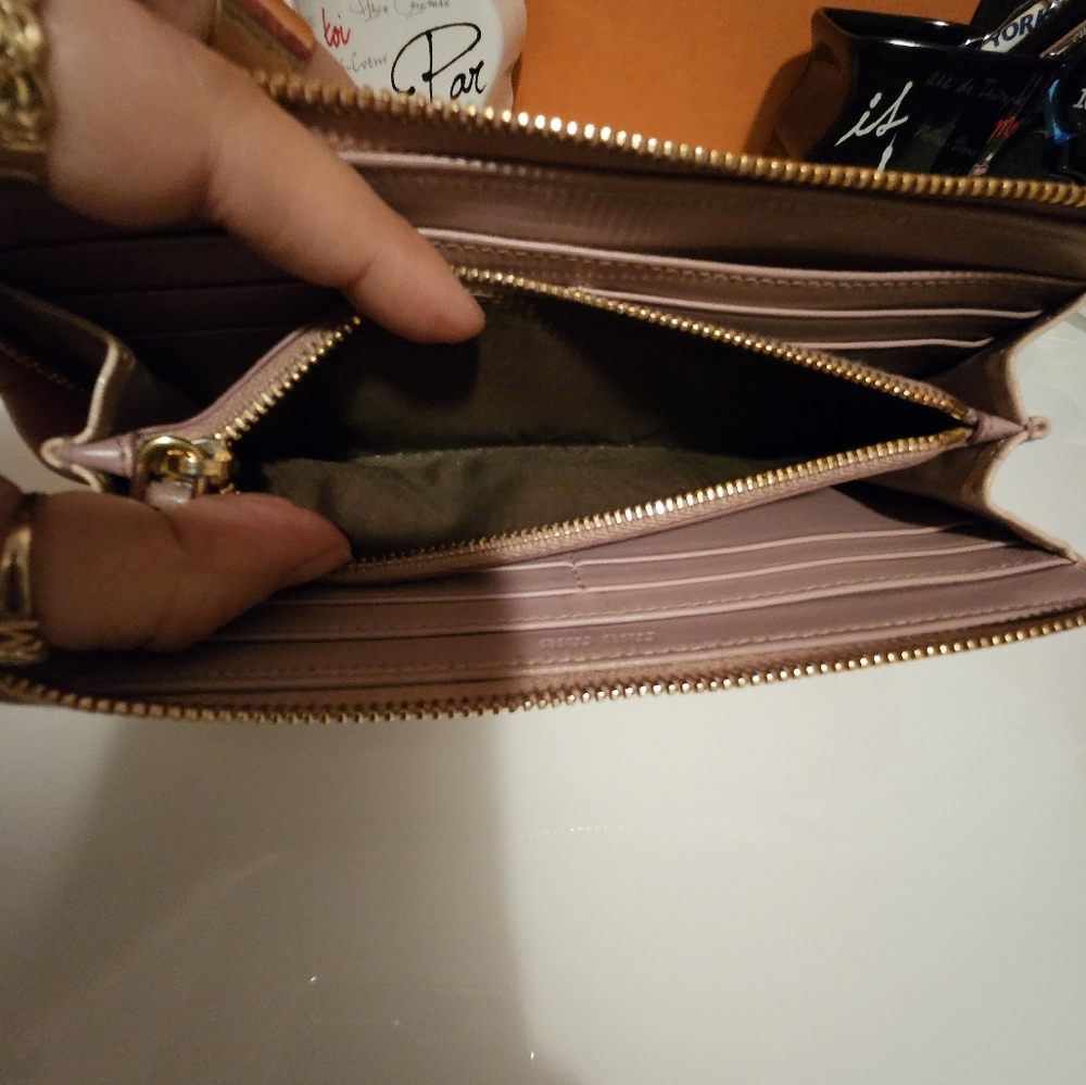 Authentic miumiu Wallet Long Wallet Pink Gold Woman - Picture 6 of 13